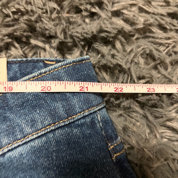 Lane Bryant Classic denim Blue boyfriend capri cropped Jeans shorts size 22 NWT - Picture 13 of 14